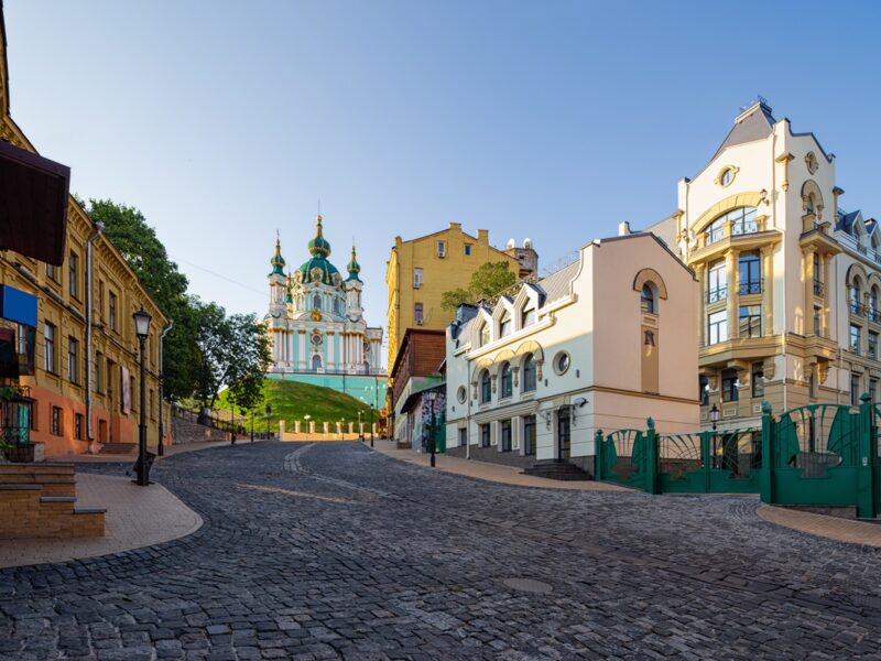 Літо у Києві видалося близьким до кліматичної норми