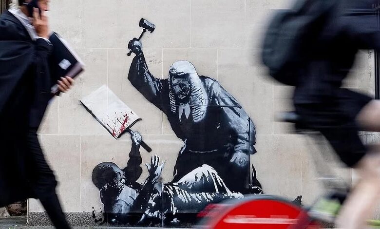 Лондонська поліція розслідує графіті Бенксі на будівлі Королівського суду