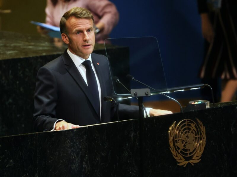 Макрон визнав державу Палестина