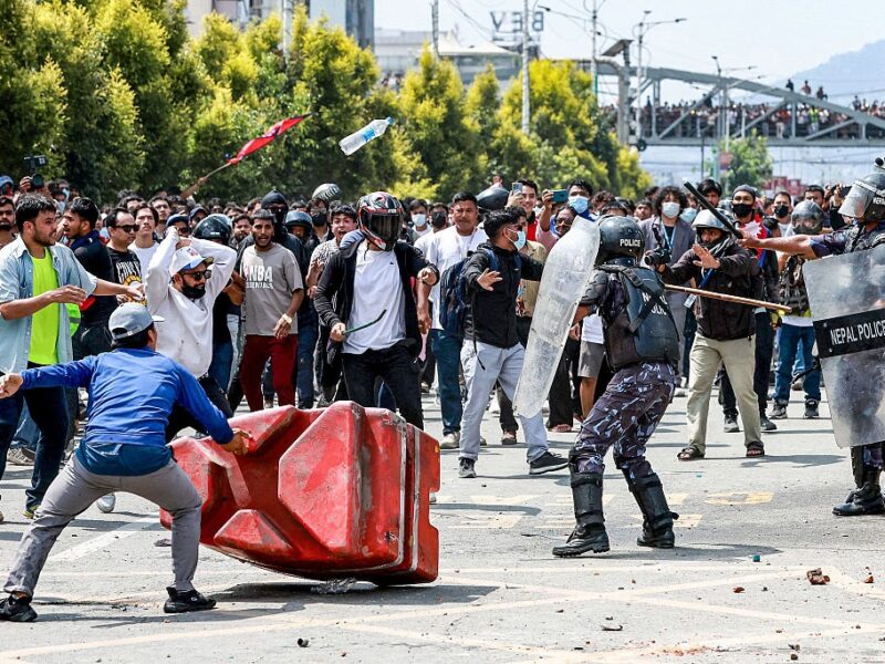 Масштабні протести у Непалі: загинули понад 70 людей