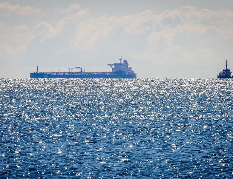 Майже 20% нафтових танкерів належать до “тіньового флоту” Росії – ЗМІ