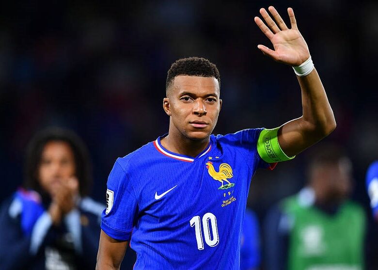 Мбаппе поділився подробицями стосунків із батьком