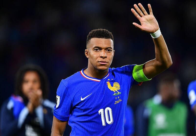 Мбаппе поділився подробицями стосунків із батьком