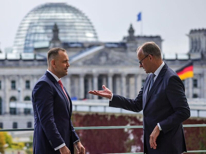 Мерц відмовив Навроцькому щодо вимоги репарацій – ЗМІ