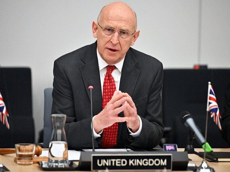 Міністр оборони Великої Британії прибув у Київ