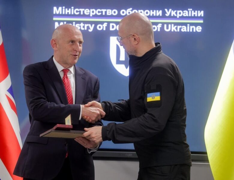 Міністри оборони України та Британії провели важливу зустріч
