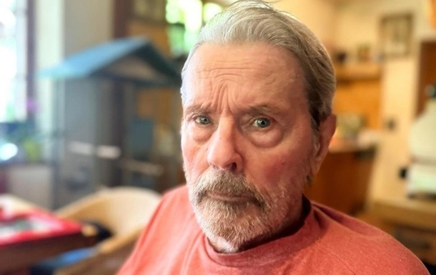 Молодший син Алена Делона оскаржує заповіт батька