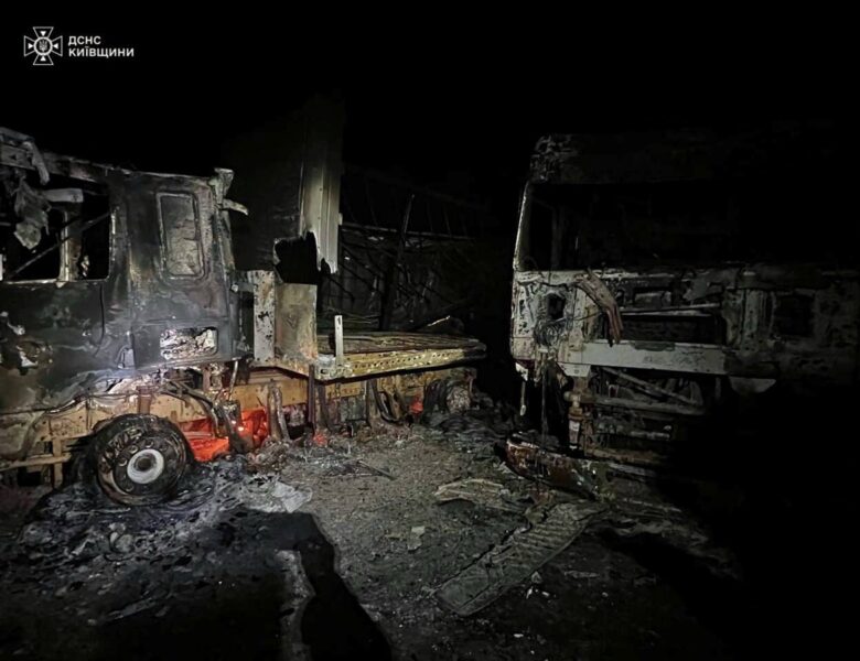 На Київщині після атаки БПЛА горіло підприємство