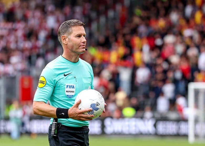 На матч Україна – Франція призначені нідерландські арбітри