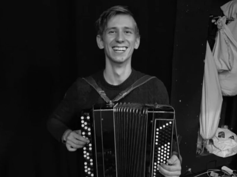 На війні загинув український актор Андрій Синишин