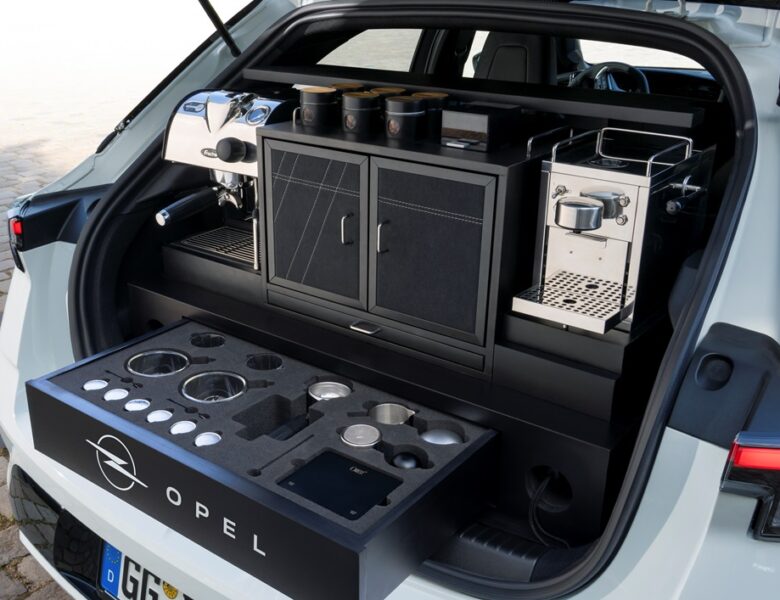 Opel створив Mokka з повноцінною кав’ярнею в багажнику