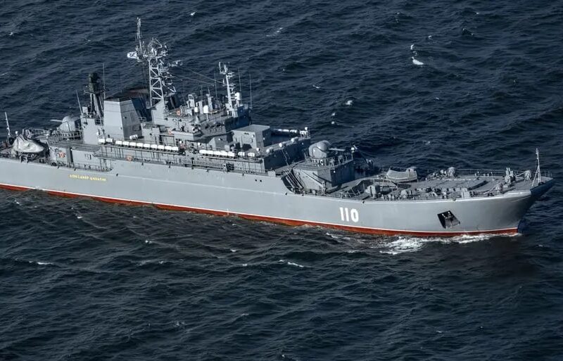 Поблизу Данії виявили корабель ВМФ Росії під час нальоту дронів – ЗМІ