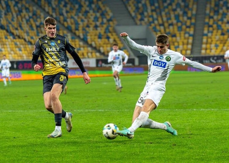 Полісся дало слабину: поєдинок з Рухом програно в боротьбі за Кубок України