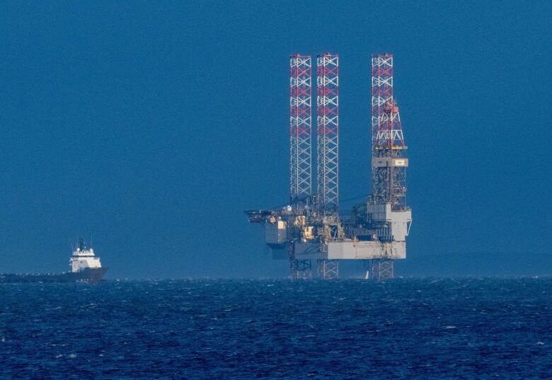 Польща заявила про проліт винищувачів Росії над нафтовидобувною платформою