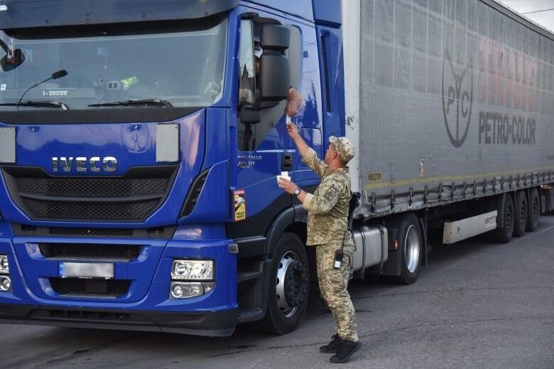 Поляки розблокували пункт пропуску Шегині