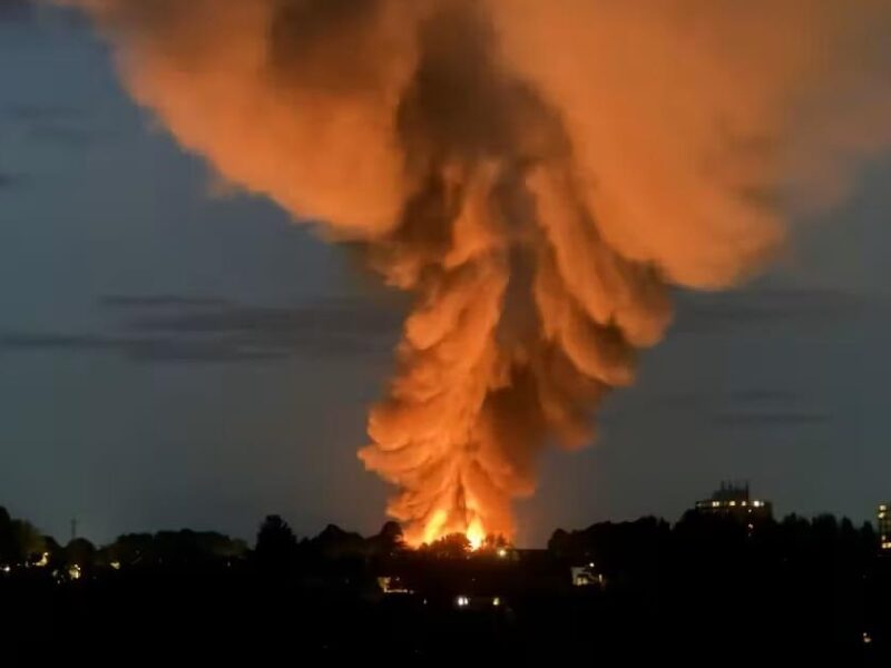 Потужний вибух прогримів на найбільшому заводі дронів у Британії