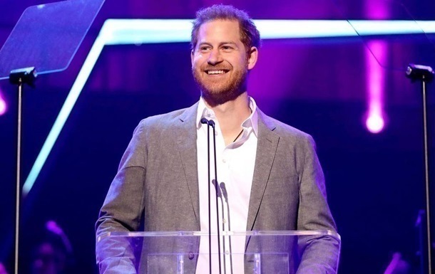 Принц Гаррі вшанував пам’ять королеви Єлизавети у Лондоні