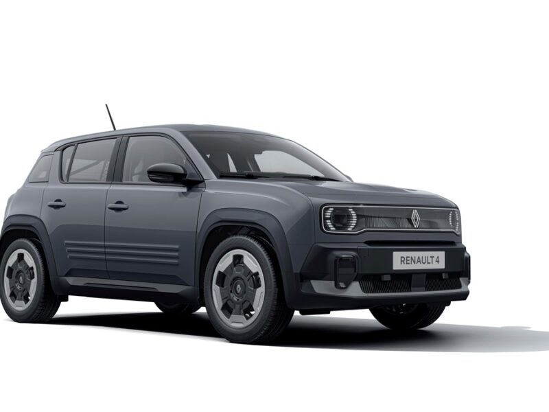Renault випустила комерційний фургон на базі кросовера 4 E-Tech
