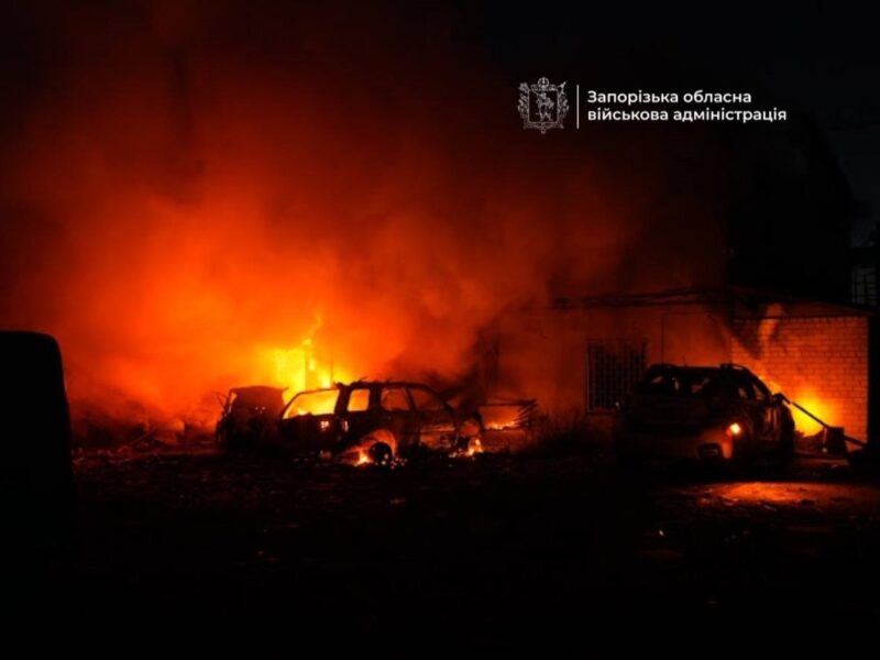 РФ гатить по промислових і цивільних об’єктах Запоріжжя