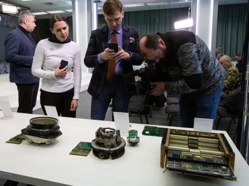 Росія локалізує виробництво електроніки для ракет – Reuters