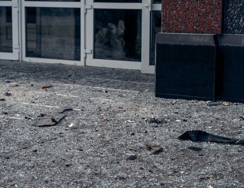 Росіяни вдарили Молнією по центру Сум