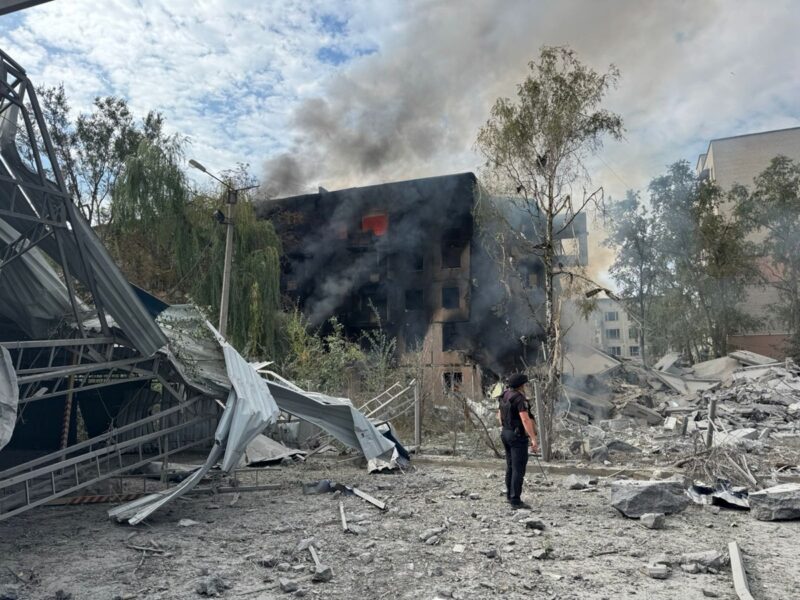 Росіяни вдарили по Костянтинівці: є поранені