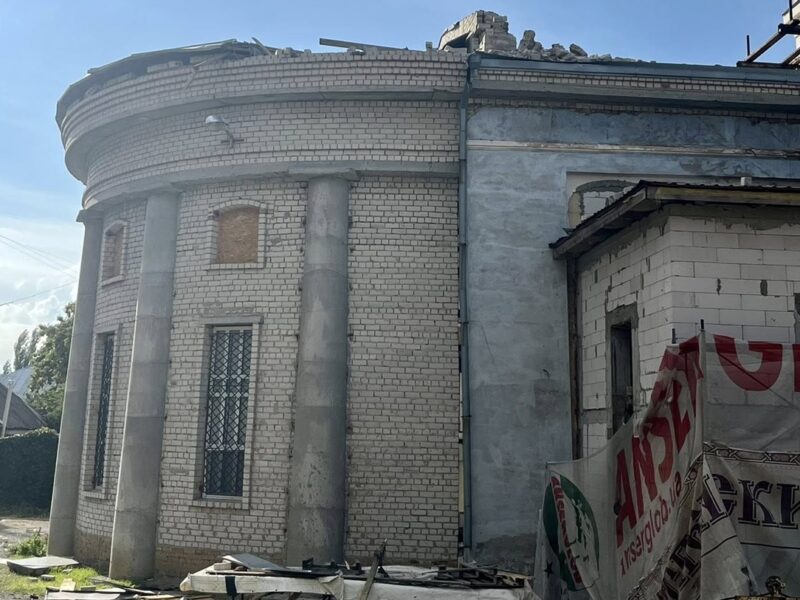 Росіяни вдарили по собору УПЦ МП у Херсоні