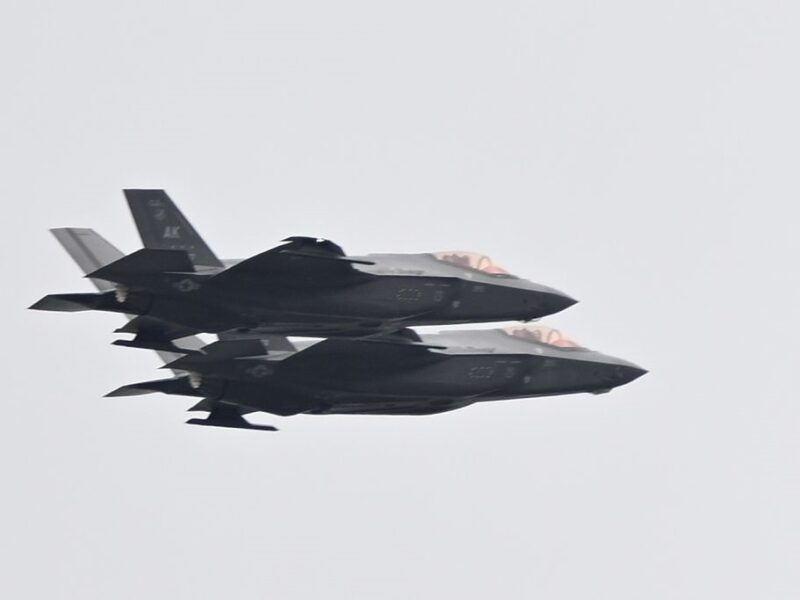 Самі не справились. Як поляки відбили атаку РФ