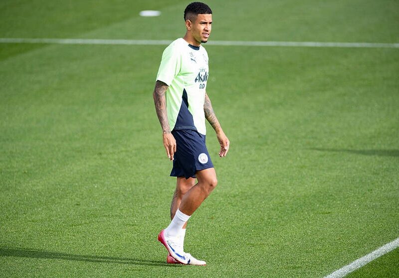 Савіо залишиться в Манчестер Сіті через трансфер, що не відбувся