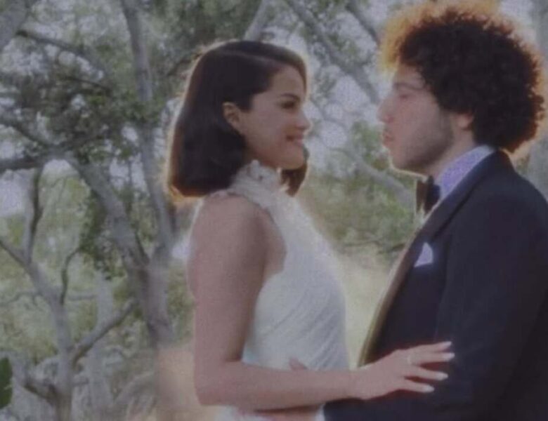 Селена Гомес і Бенні Бланко побралися в Каліфорнії