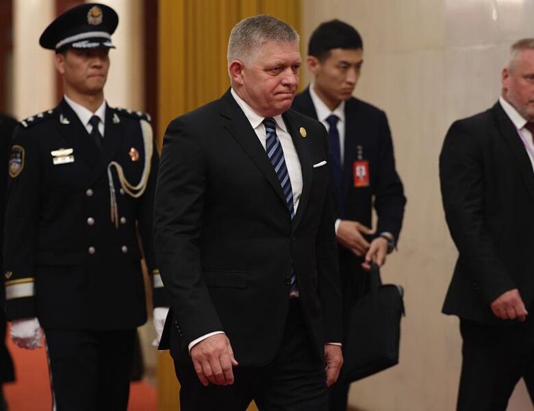 Сі Цзіньпін доручив Фіцо просувати інтереси Китаю в ЄС