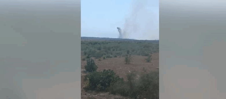 Соцмережі повідомили про атаку дронів на аеропорт Маріуполя