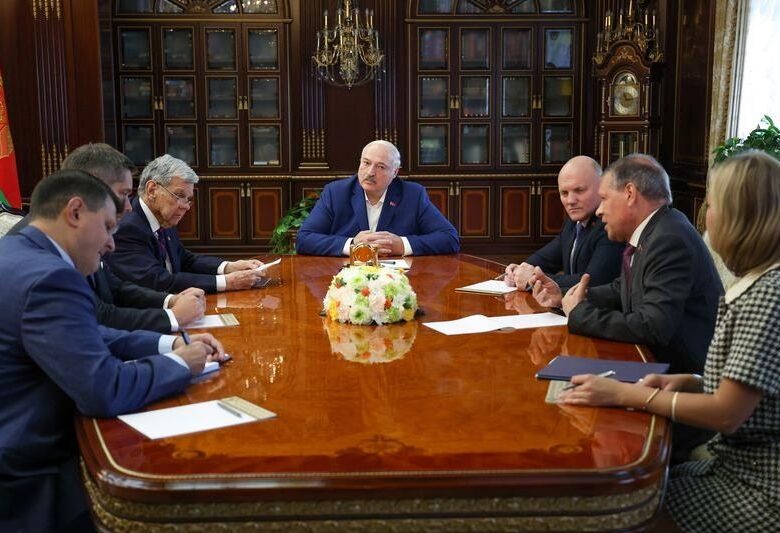 США зняла частину санкцій з Білорусі