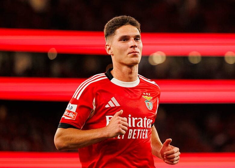 Судаков вдруге став батьком