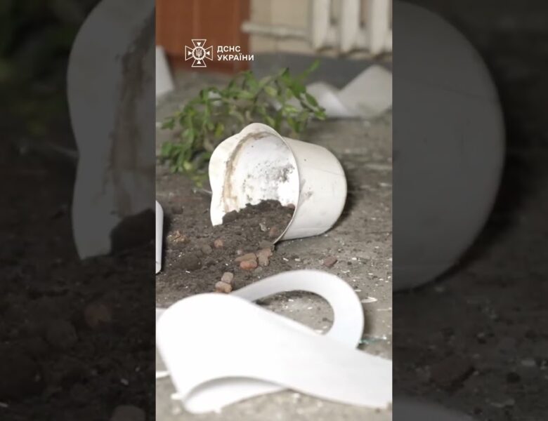 Суми. Вночі ворог завдав удару по навчальному закладу безпілотниками.