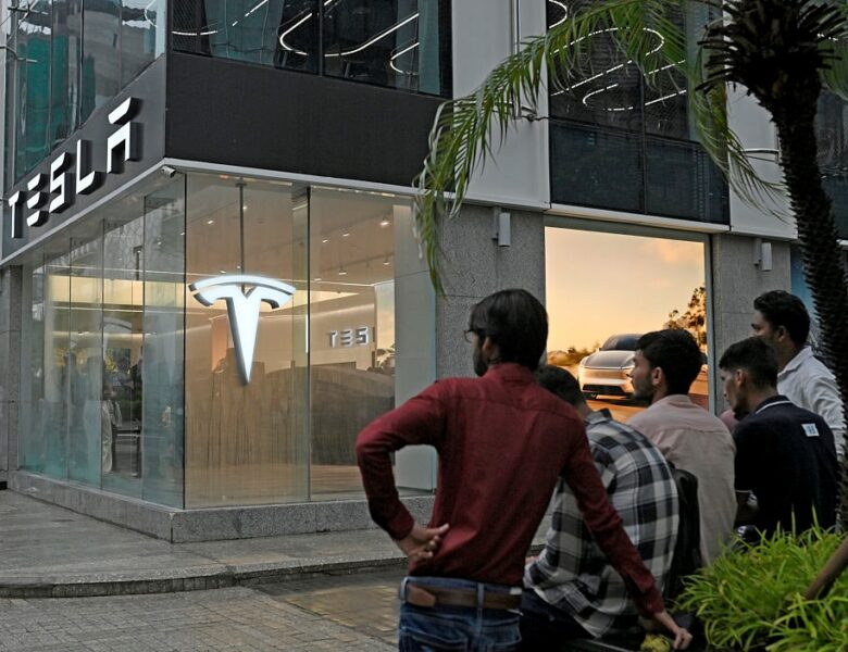Tesla провалила старт в Індії, отримавши лише 600 замовлень – ЗМІ