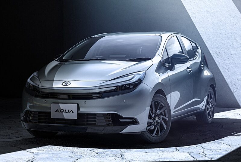 Toyota презентувала оновлений Aqua