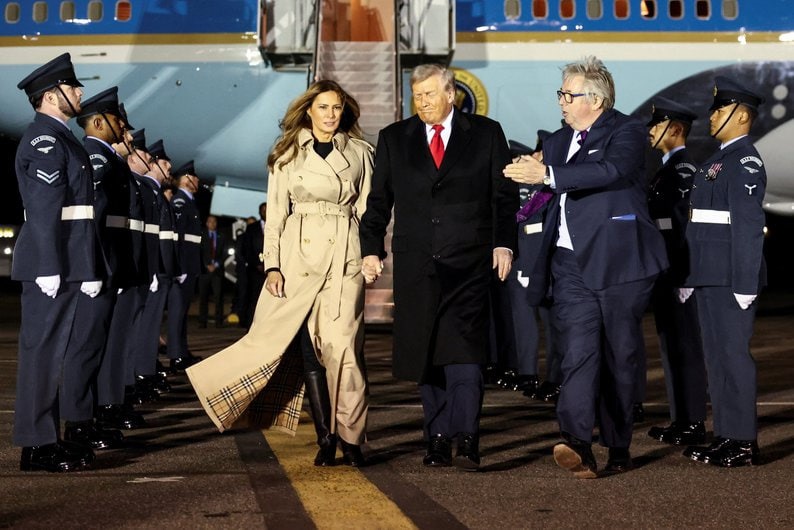 Трамп із першою леді Меланією прибув до Британії з другим держвізитом