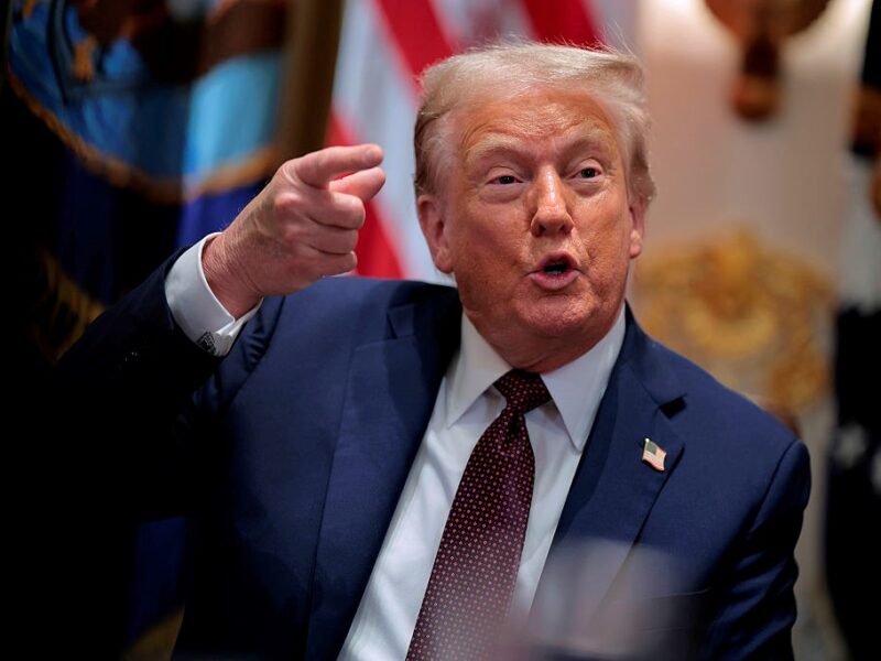 Трамп вимагає, що Європа припинила купувати російську нафту