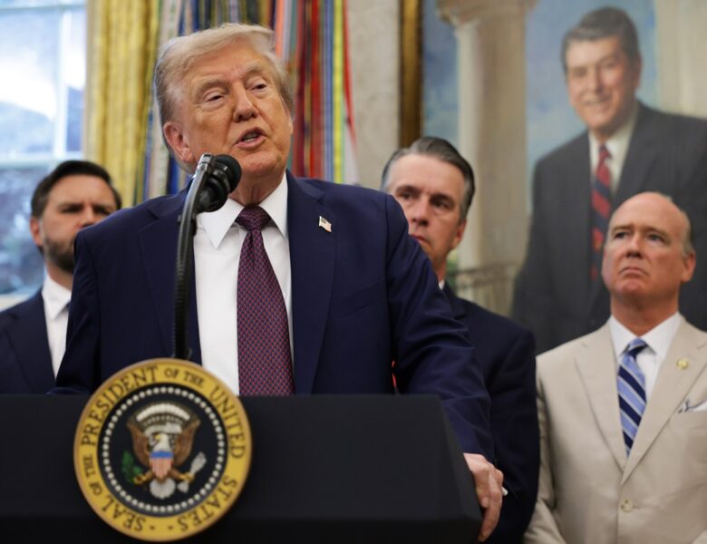 Трамп заявив, що дізнався “цікаві речі” про Путіна