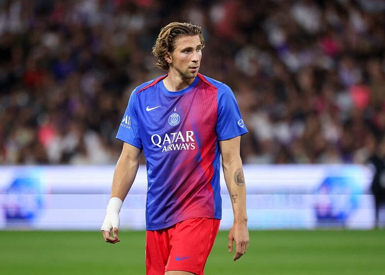 Тренер збірної Франції висловився про стиль гри Забарного