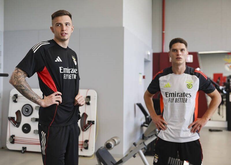 Тренерський штаб Бенфіки висловився про трансфер українця