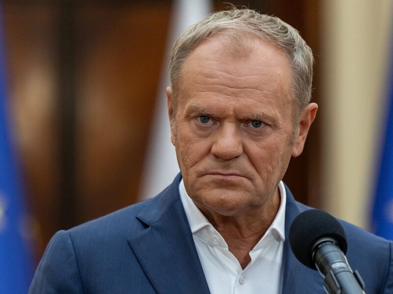 Туск назвав умови для збиття російських винищувачів