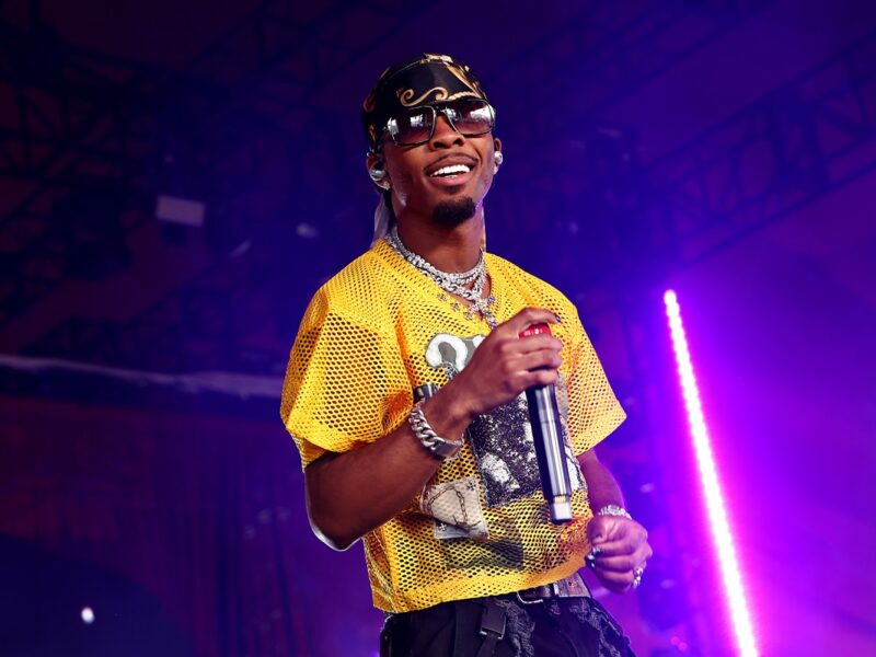 У багажнику авто, зареєстрованого на співака d4vd, знайшли тіло жінки