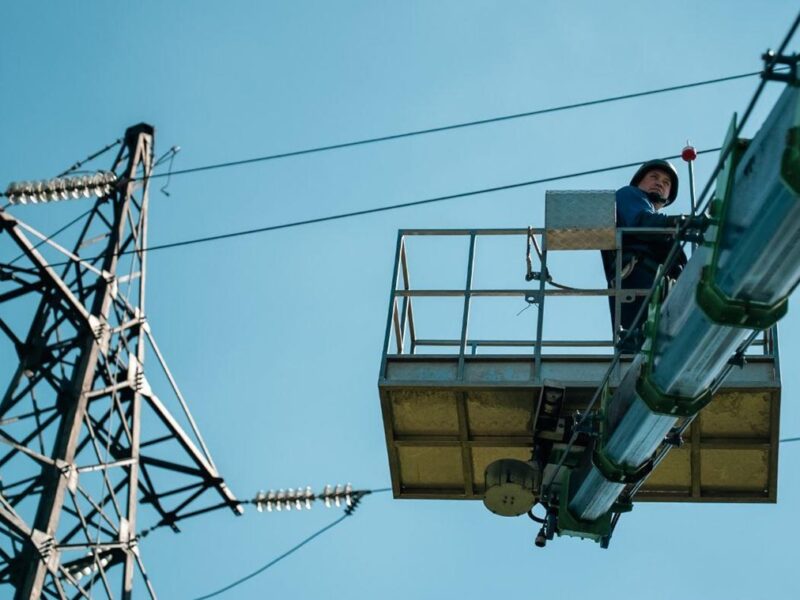 У двох областях України зафіксували відключення світла