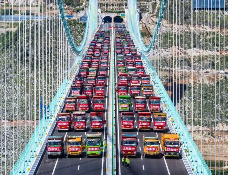 У Китаї відкрили рекордний міст