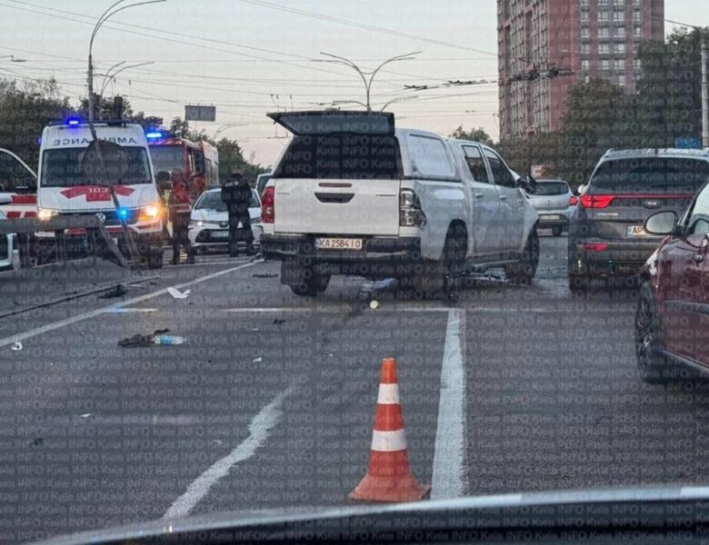 У Києві сталося смертельне ДТП за участю військового