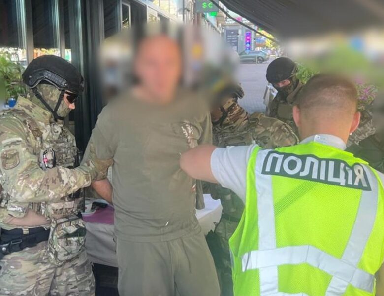 У Києві затримали організатора схеми для  ухилянтів
