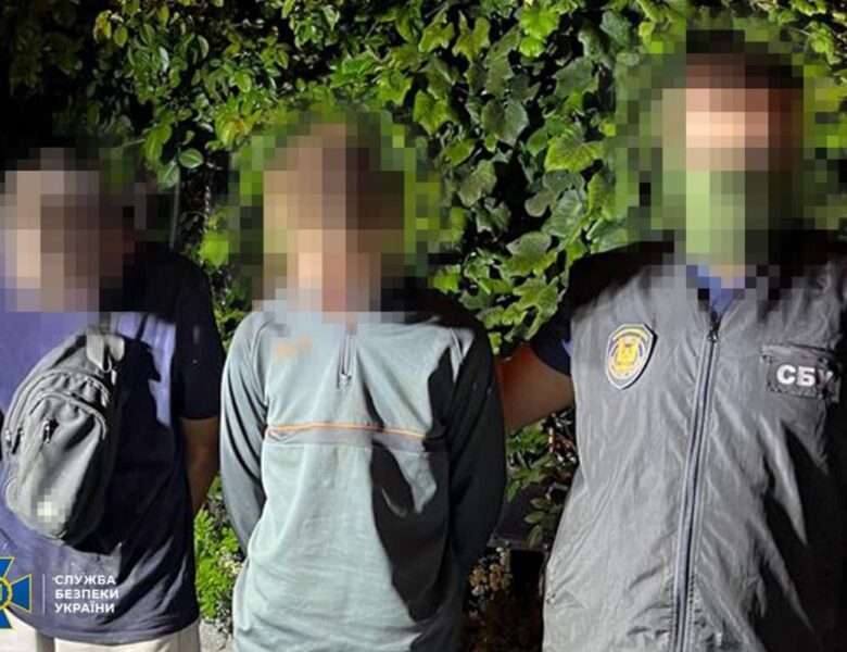 У Львові двоє підліків намагалися підірвати будинок, де проживав військовий