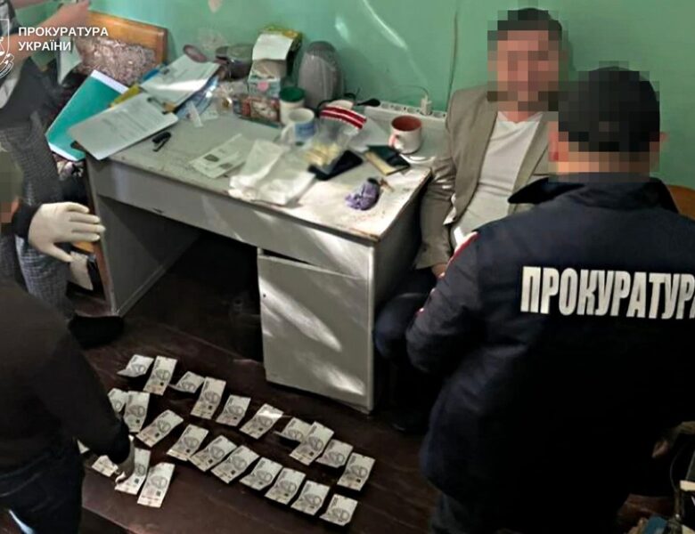 У Львові викладач організував схему ухилення від мобілізації